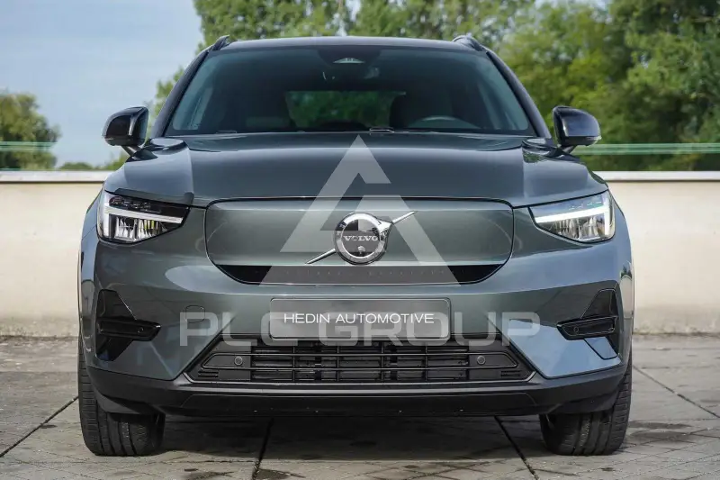 2026 Volvo EX 40