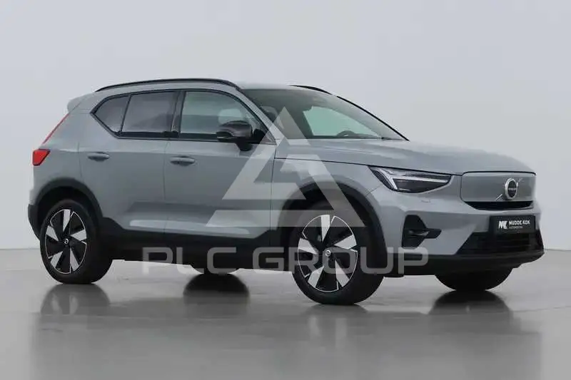 2026 Volvo EX 40