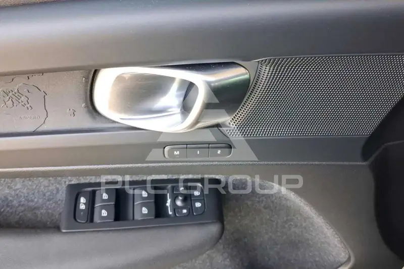 2026 Volvo EX 40