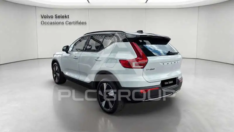 2026 Volvo EX 40
