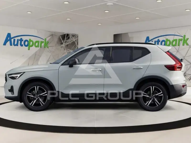 2026 Volvo XC40