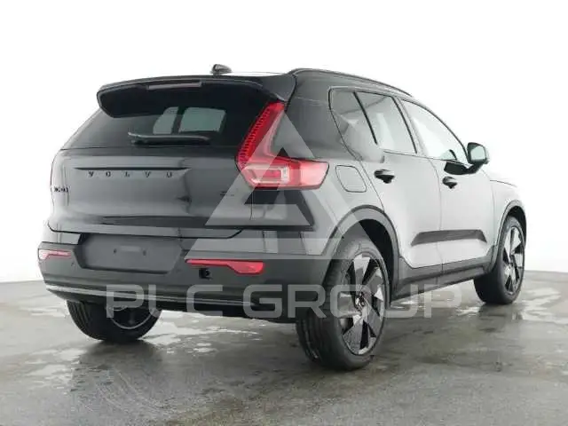 2026 Volvo XC40