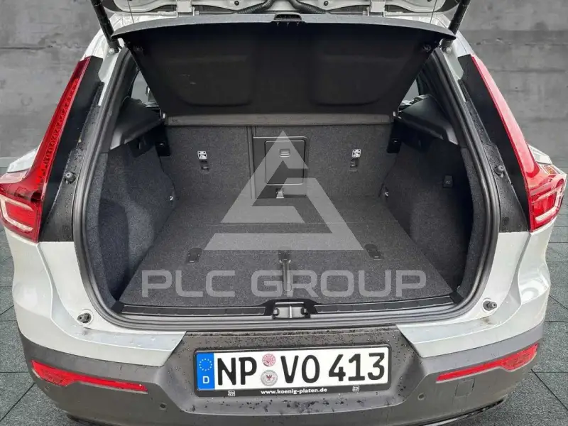 2026 Volvo XC40
