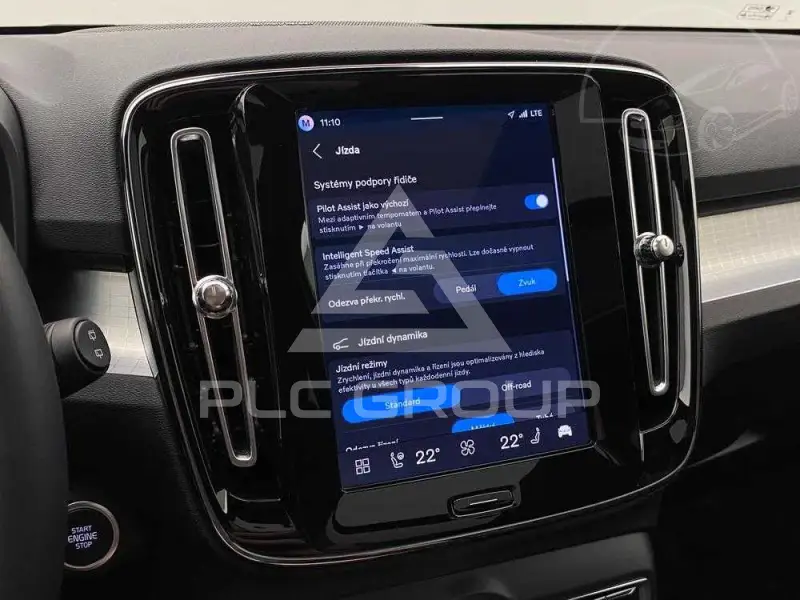 2026 Volvo XC40