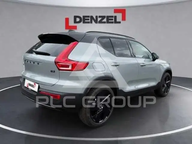 2026 Volvo XC40