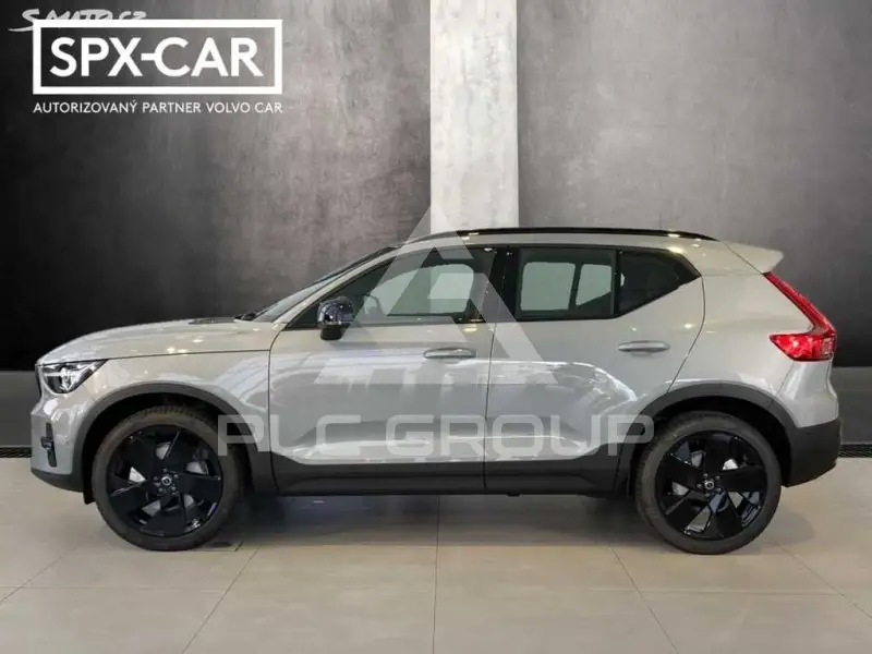 2026 Volvo XC40