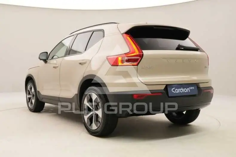 2026 Volvo XC40