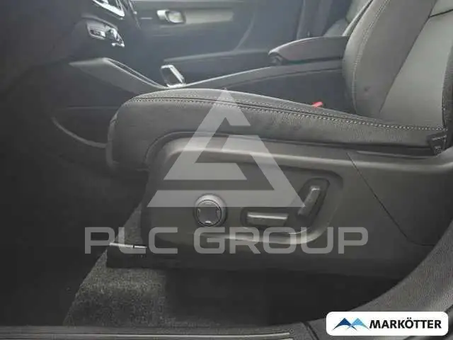 2026 Volvo XC40