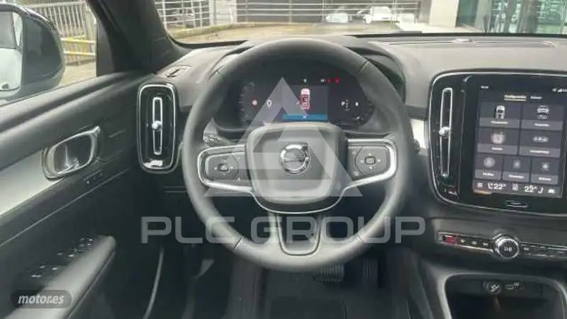 2026 Volvo XC40