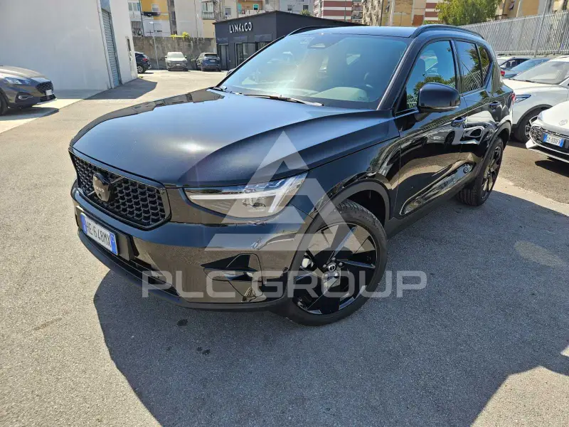 2026 Volvo XC40