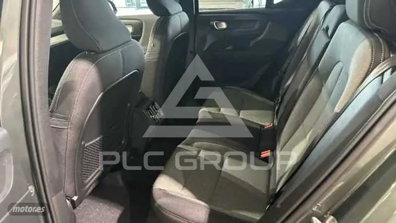 2026 Volvo XC40