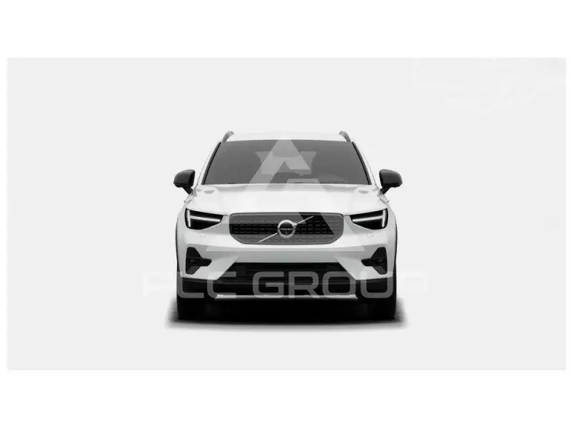 2026 Volvo XC40