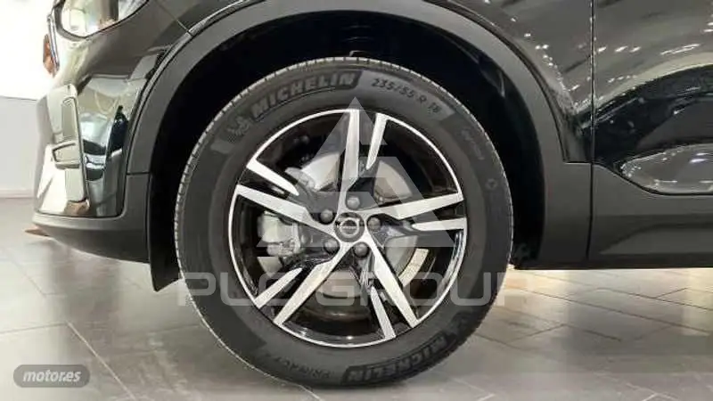 2026 Volvo XC40