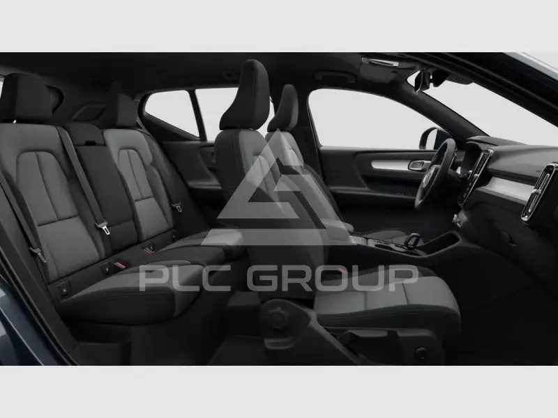 2026 Volvo XC40
