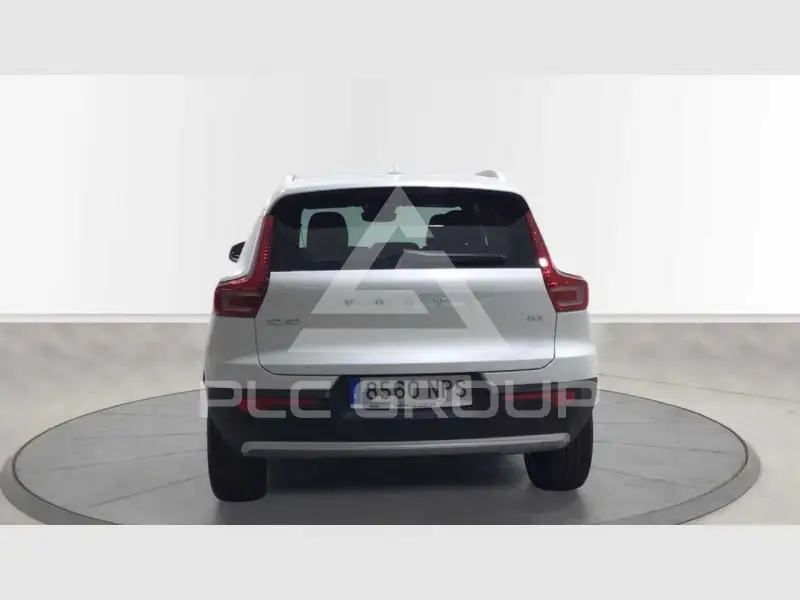 2026 Volvo XC40