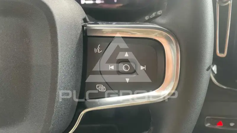 2026 Volvo XC40