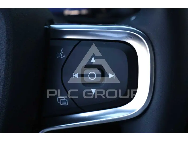 2026 Volvo XC40