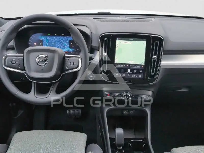 2026 Volvo XC40