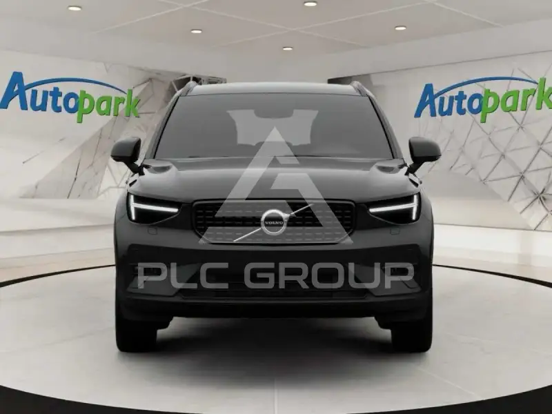 2026 Volvo XC40