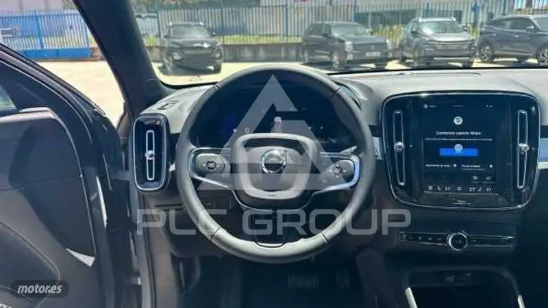 2026 Volvo XC40