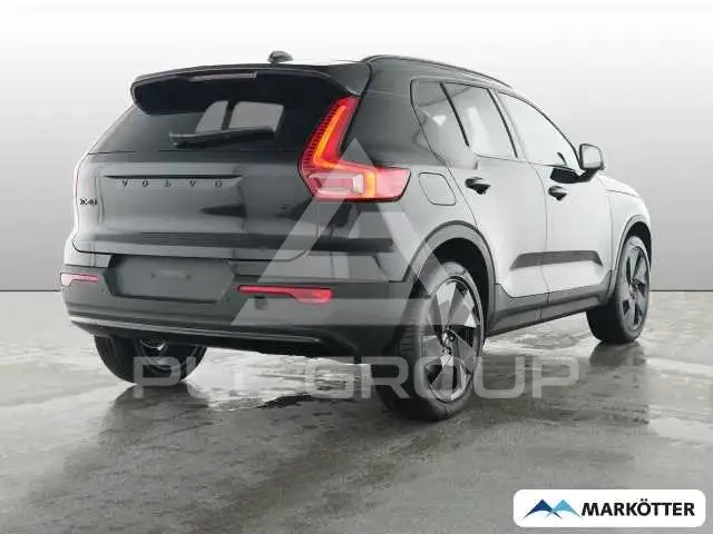 2026 Volvo XC40