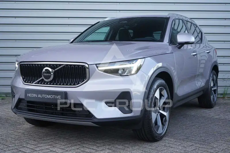 2026 Volvo XC40