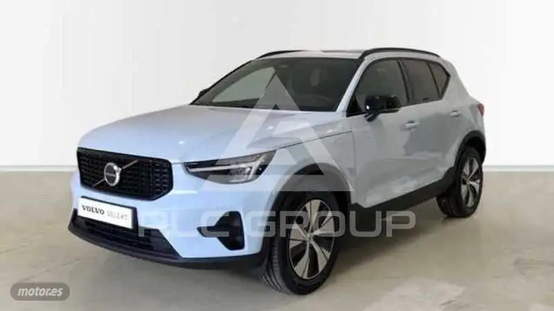 2026 Volvo XC40