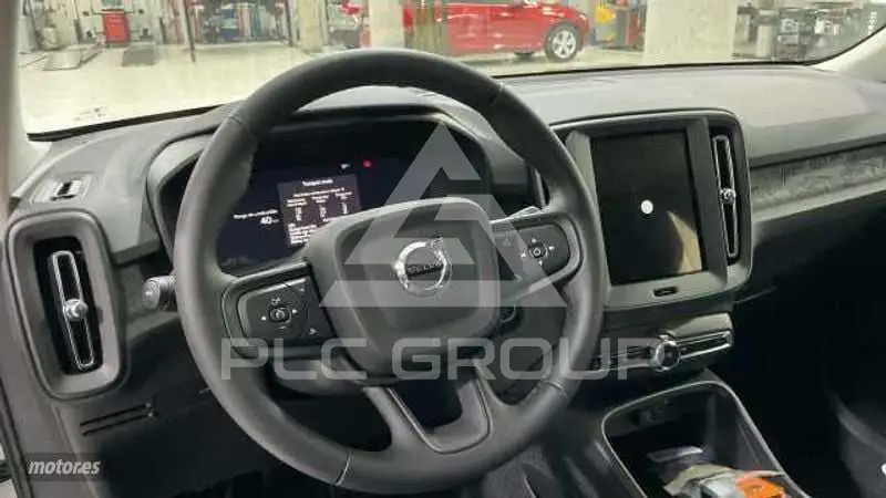 2026 Volvo XC40