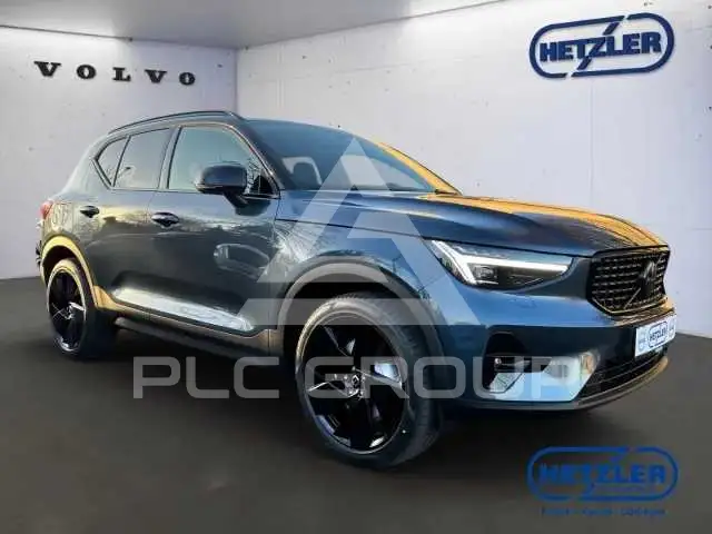 2026 Volvo XC40