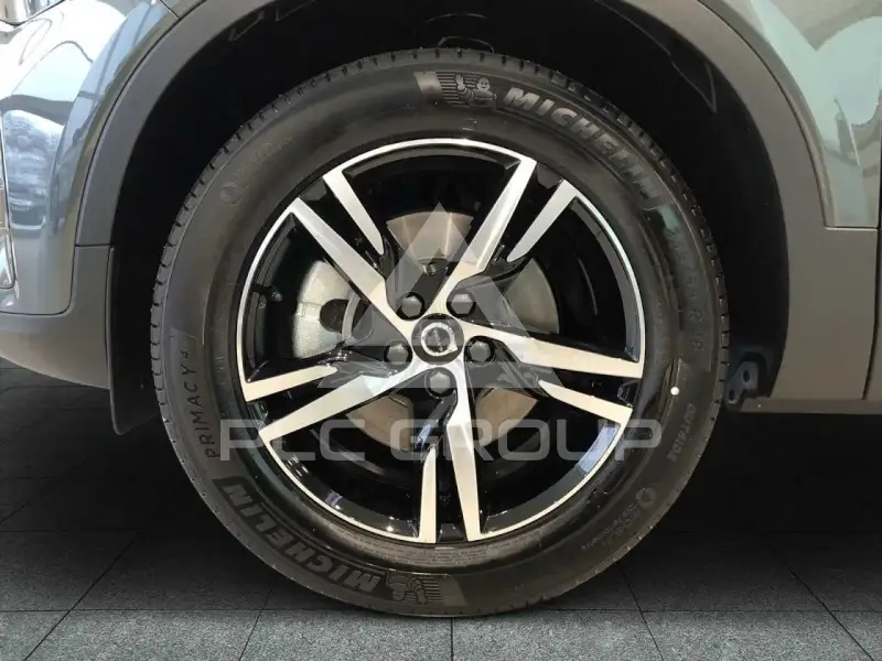 2026 Volvo XC40