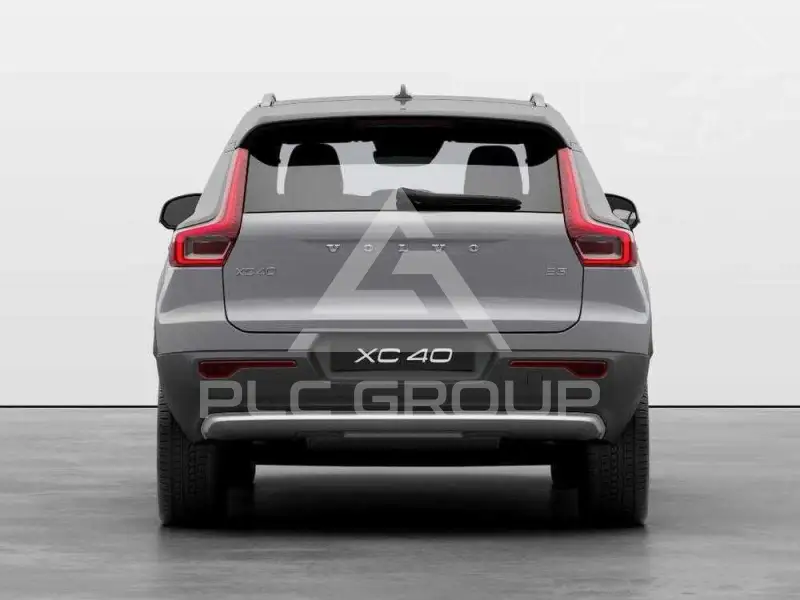 2026 Volvo XC40