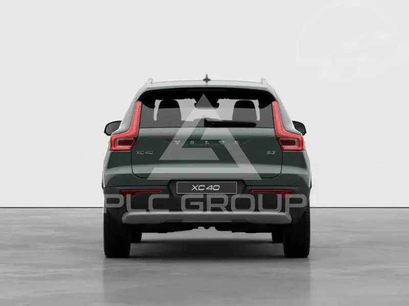 2026 Volvo XC40