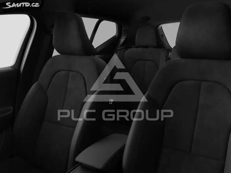 2026 Volvo XC40