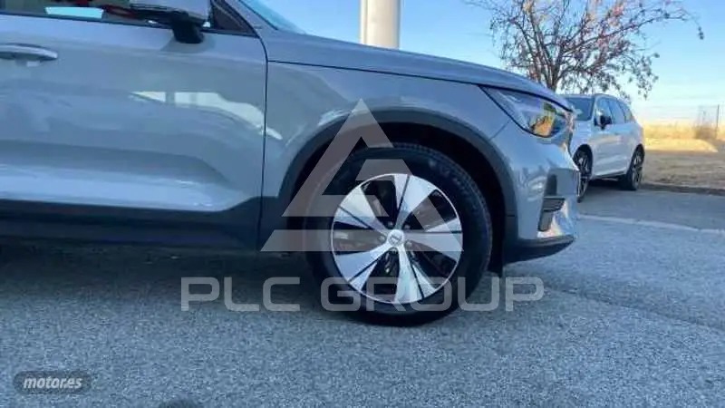 2026 Volvo XC40
