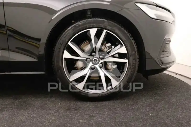 2026 Volvo V60