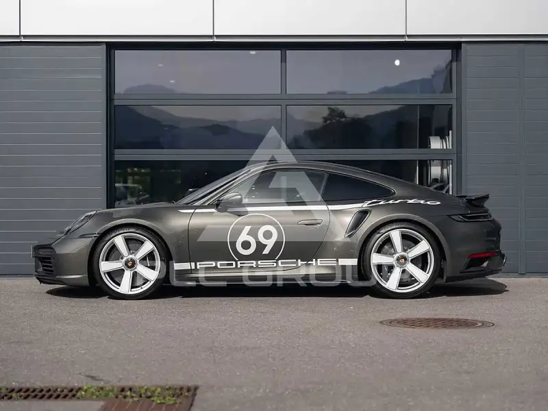 2026 Porsche 911