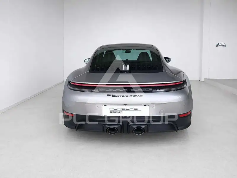 2026 Porsche 911