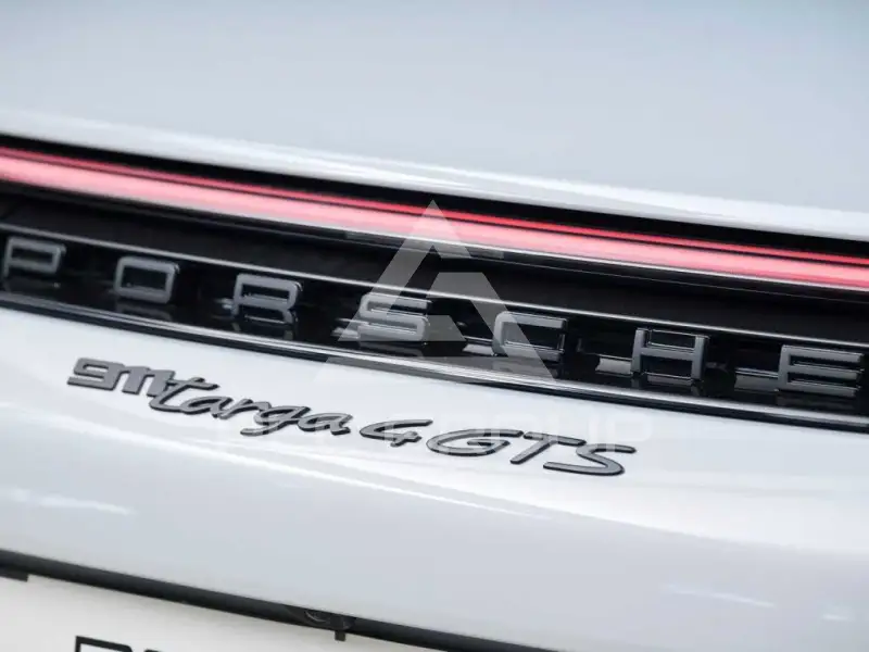 2026 Porsche 911