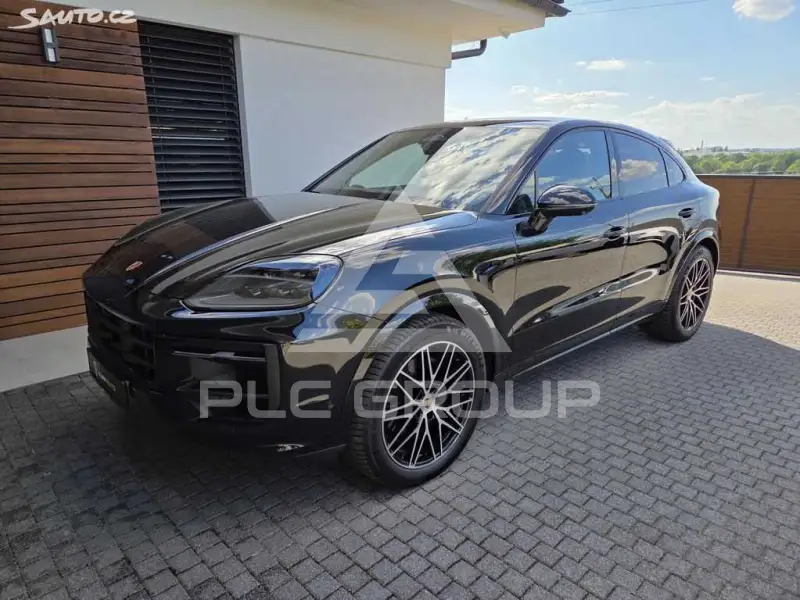 2026 Porsche CAYENNE