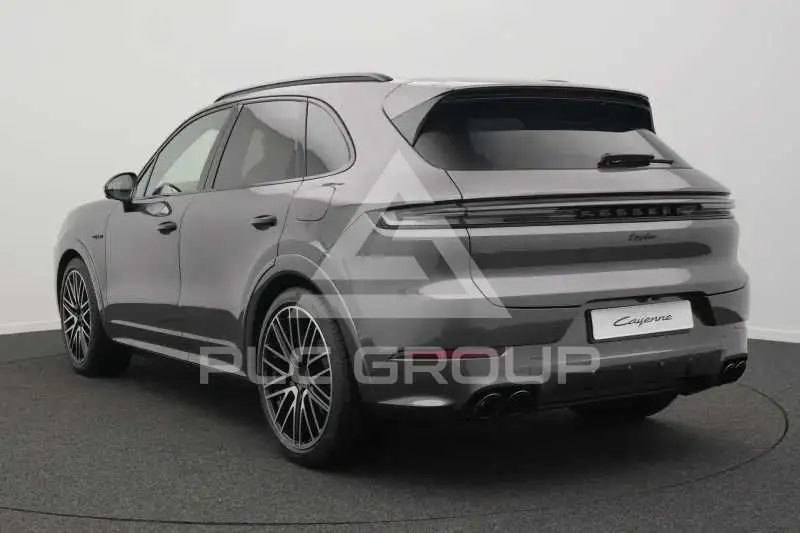 2026 Porsche Cayenne