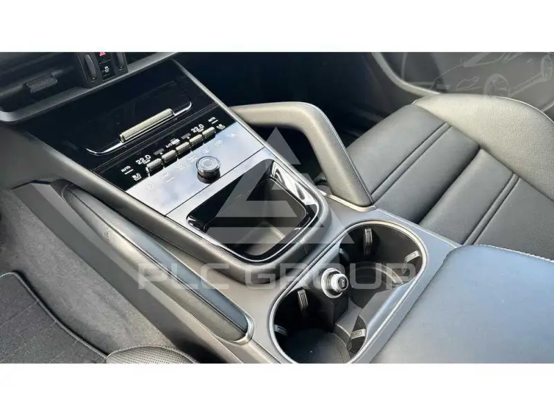 2026 Porsche Cayenne