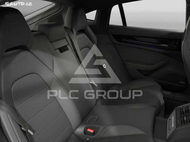 2026 Porsche Panamera