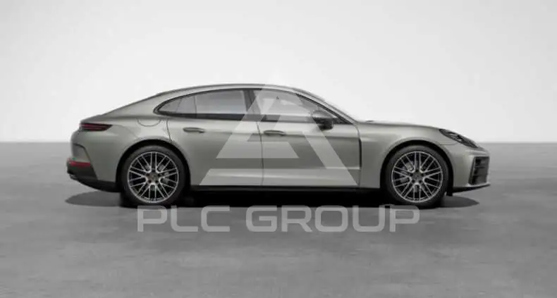 2026 Porsche Panamera