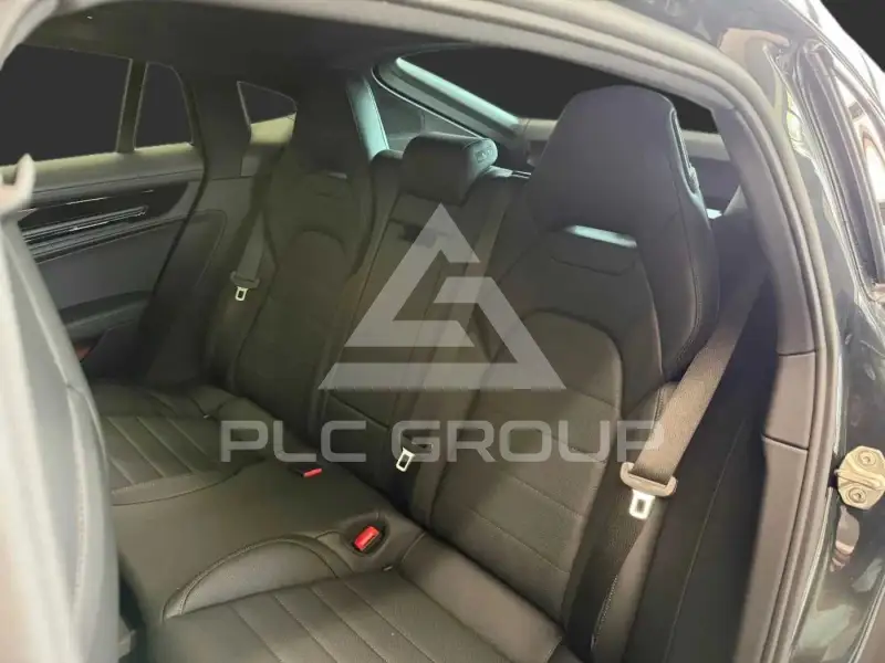 2026 Porsche Panamera