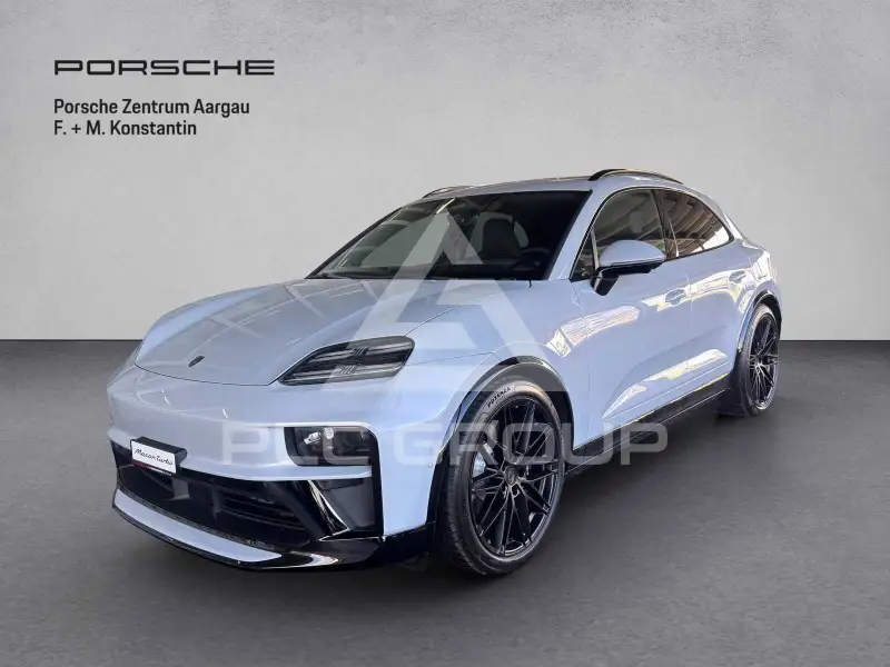 2026 Porsche MACAN
