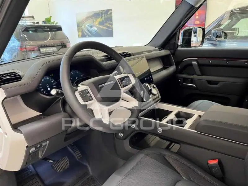 2026 Land Rover DEFENDER