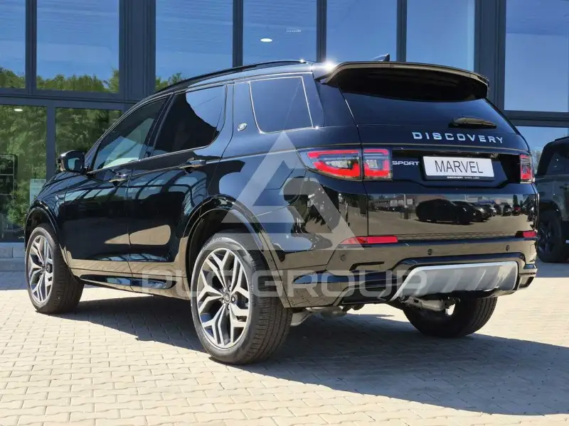 2026 Land Rover Discovery