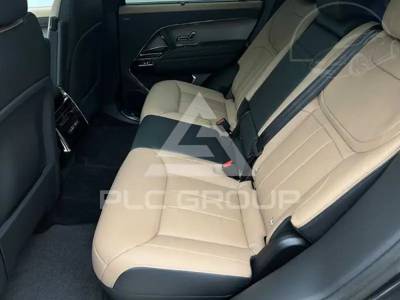 2026 Land Rover Range Rover