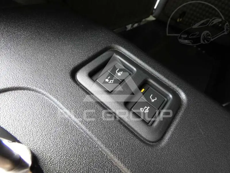 2026 Land Rover DEFENDER