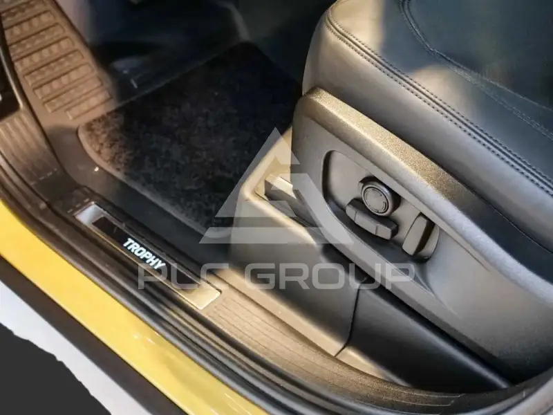 2026 Land Rover DEFENDER